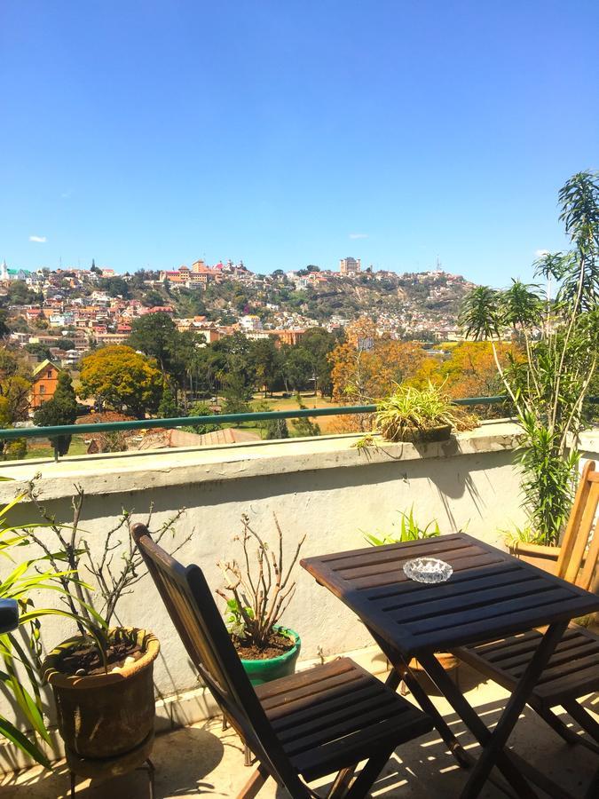 Hotel Tana-Jacaranda Antananarivo Esterno foto